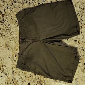 Sonoma life + style modern short  Sz 16